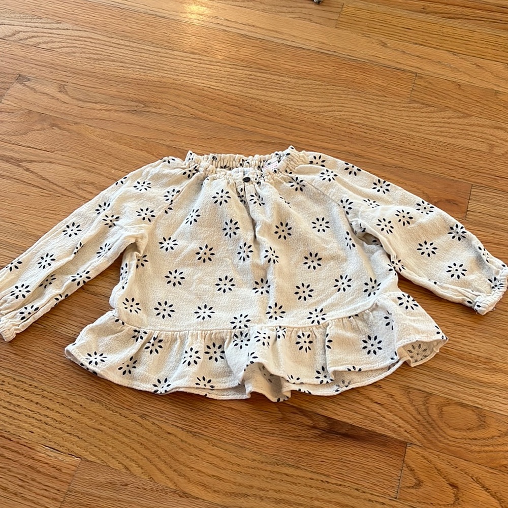 5/$25 12-18 month Zara Top